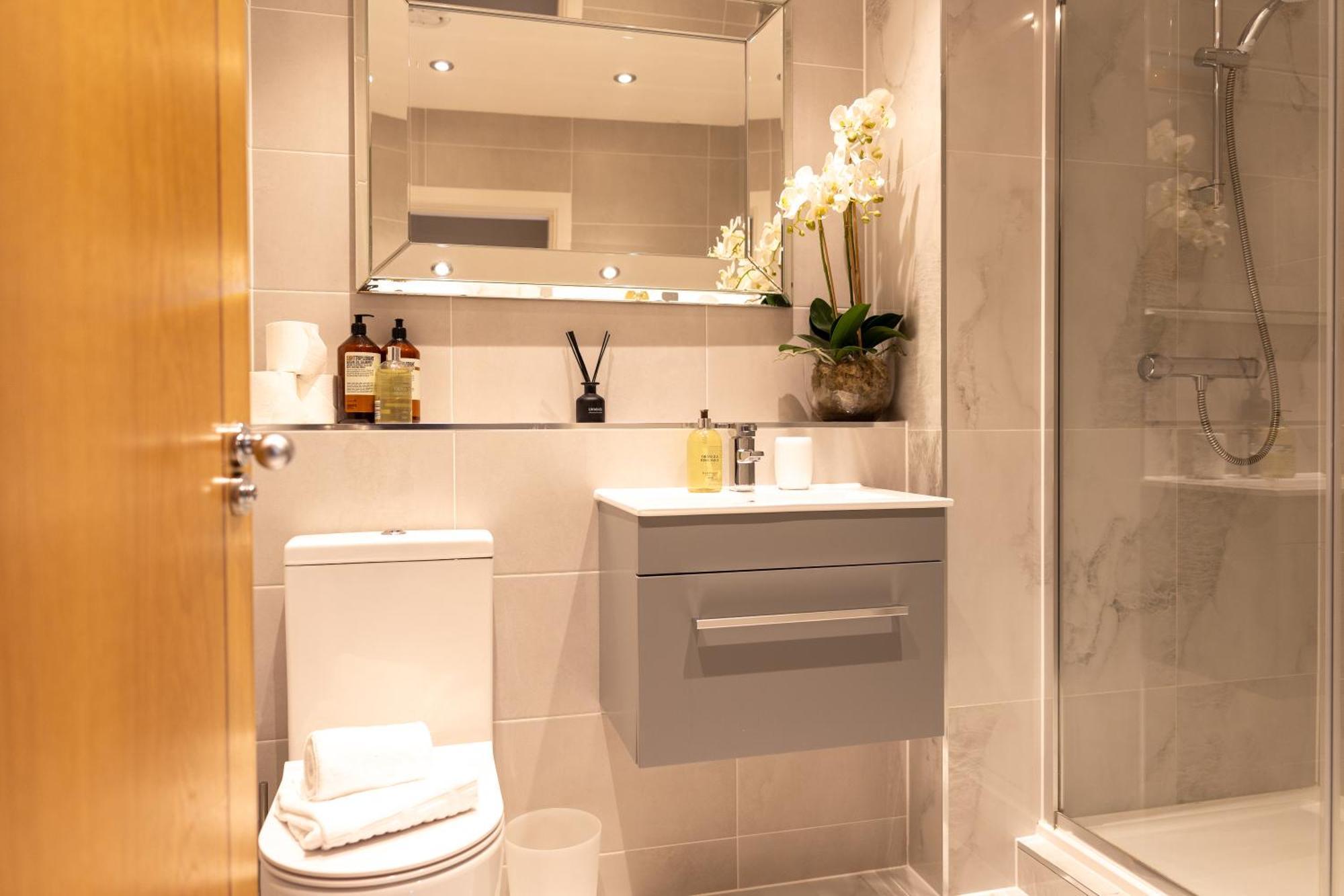 Exclusive Cardiff City Centre Apartment Exteriér fotografie
